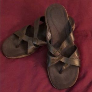 Merrell thong sandals